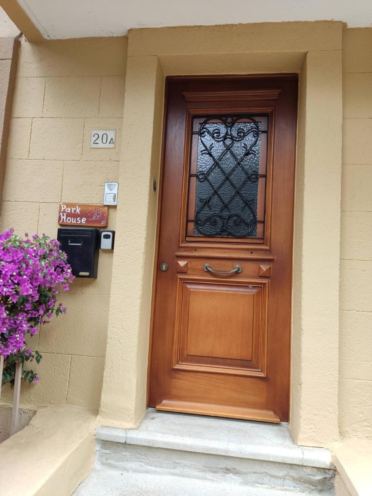 Park House -Beside The Medieval Town Of Rhodes Rhodes City 外观 照片