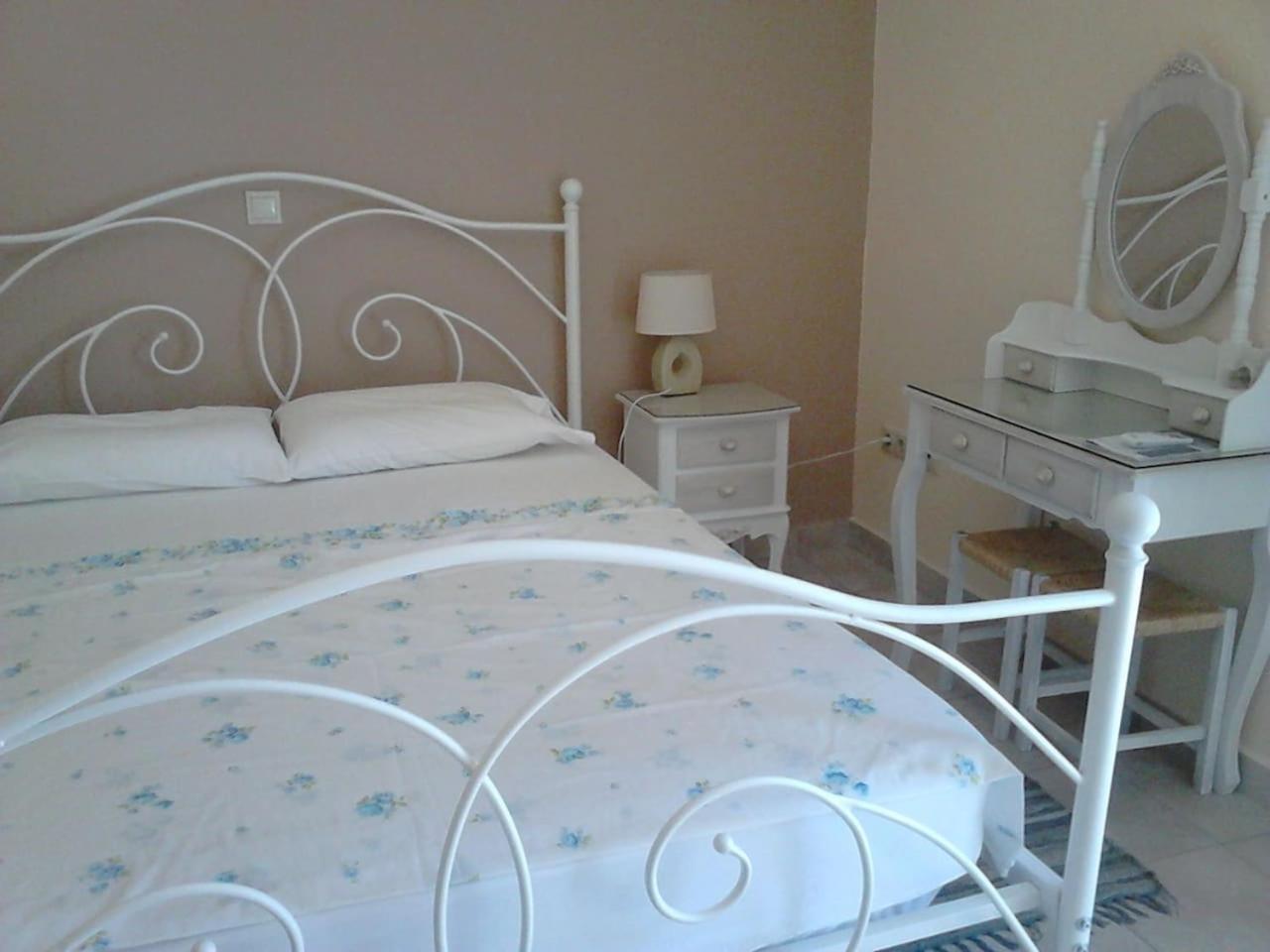 Park House -Beside The Medieval Town Of Rhodes Rhodes City 外观 照片